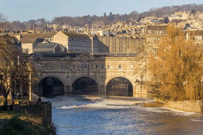 Pulteney Bridge and the weir, Bath, England